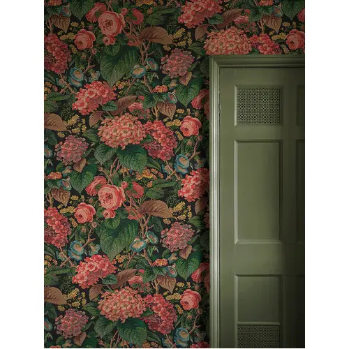 The Brambles | Floral Blooms Wallpaper