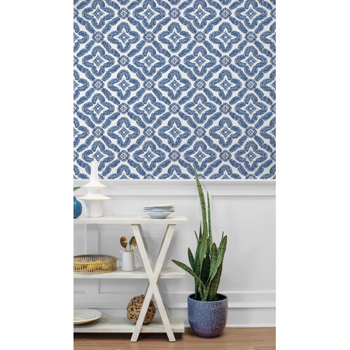 Talia | Quatrefoil Medallion Wallpaper